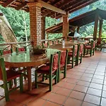 Jorullo Paradise